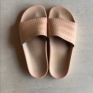 Adidas Adilette slide sandals nude/ pink